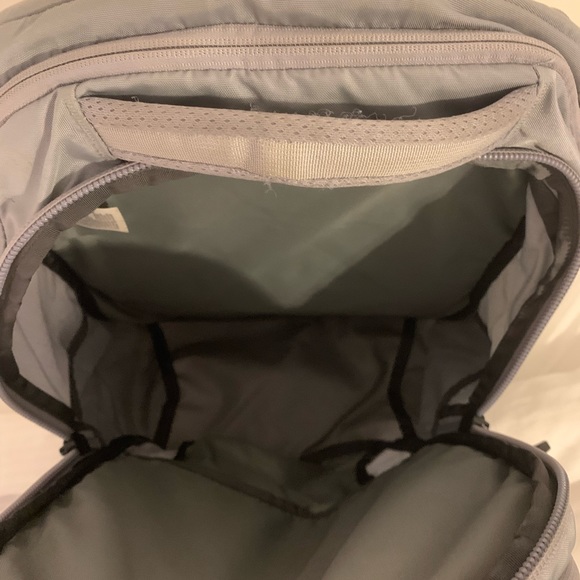 North face borealis backpack - Picture 8 of 11